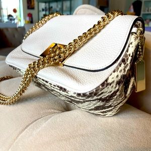 Coach White leather small Purse, side snake print, gold chain double strap